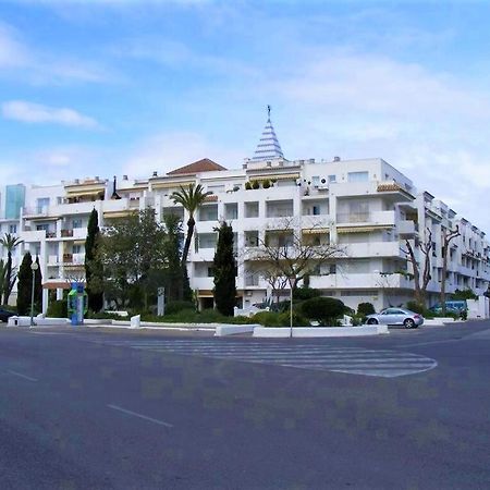 Global Immo 3330 Royal Marina I Tramuntana 4-10 Apartman Roses Kültér fotó